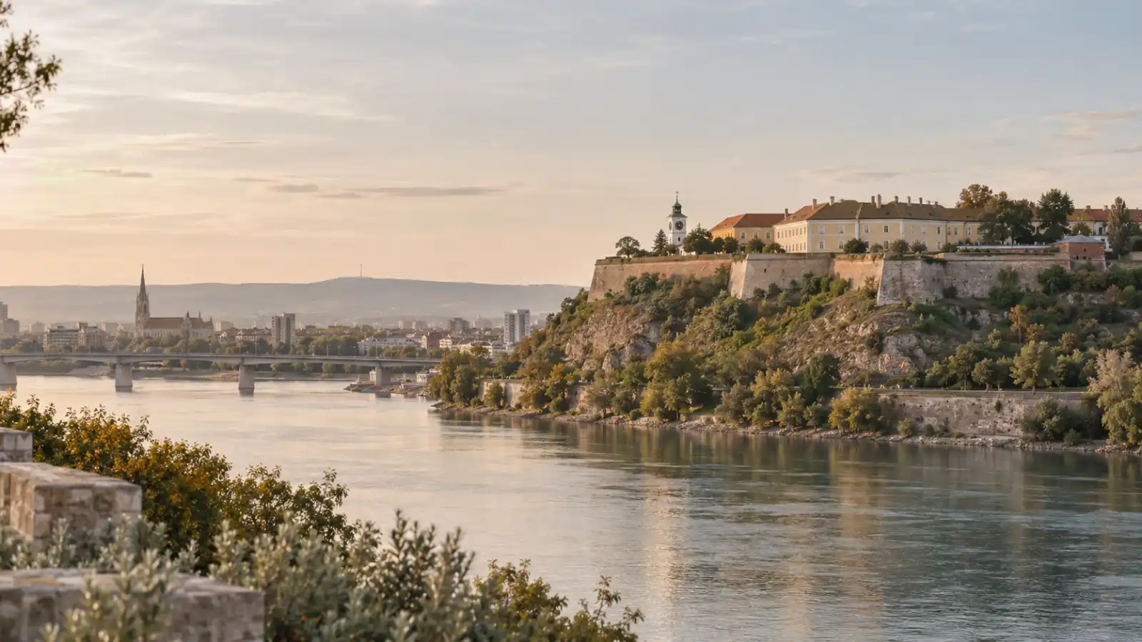 Novi Sad – lokalna scena za informacije o dostupnosti i preuzimanju